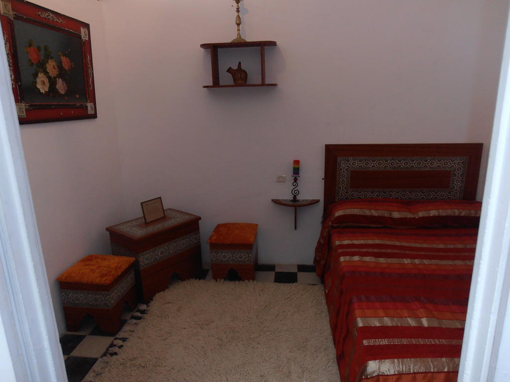 Dar Nakhla Naciria Hotel Tangier Room photo